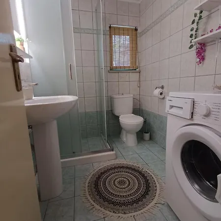 Libelloula's Google It Lygia (Lefkada)