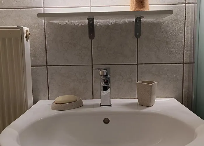 Libelloula's Google It *