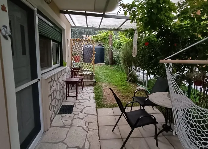 Libelloula's Google It